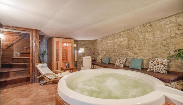 Romantic Home In Comano Ms With Sauna