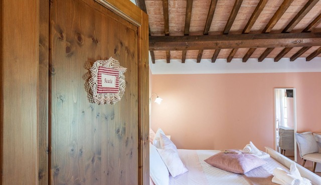 Room 'Acacia' with Mountain View, Shared Pool and Wi-Fi