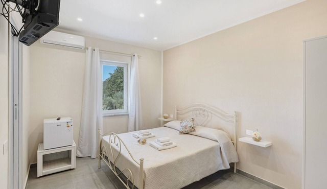 Room 'La Fiesta' with Sea View, Wi-Fi and Air Conditioning