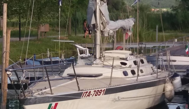 Sailboat of 11.50 at Lake Trasimeno