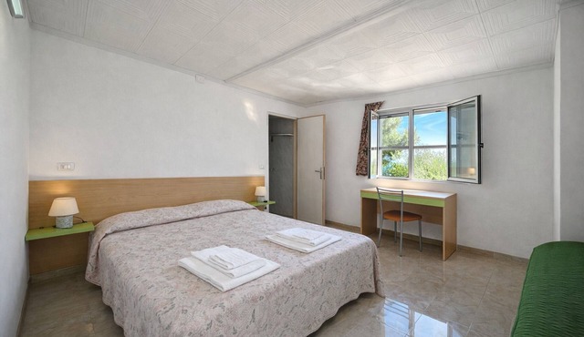 San Michele - 3 - Bungalow with Sea View Window, Wi-Fi and Air Conditioning