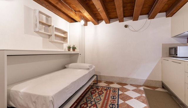 SAN SILVESTRO HOUSE VENICE
