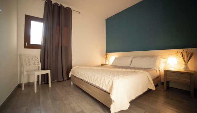 "saracena" Holiday Home with Beach and Swimming Pool