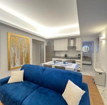 Savoia House, modern apartment near Villa Borghese