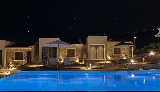 Sea-view apartment with a pool