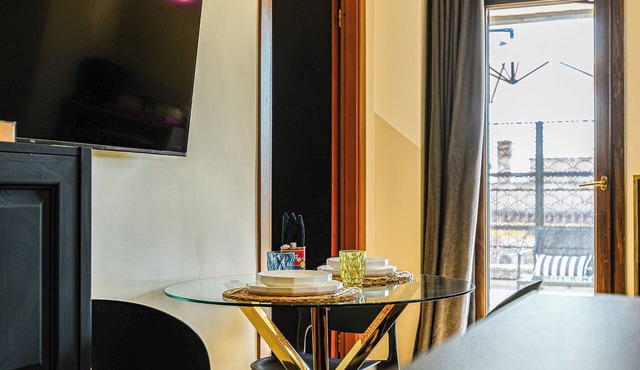 Secret Rooftop Suite – Tor Vergata Metro