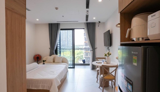 Shi House- Studios BE1 Balcony, internal view