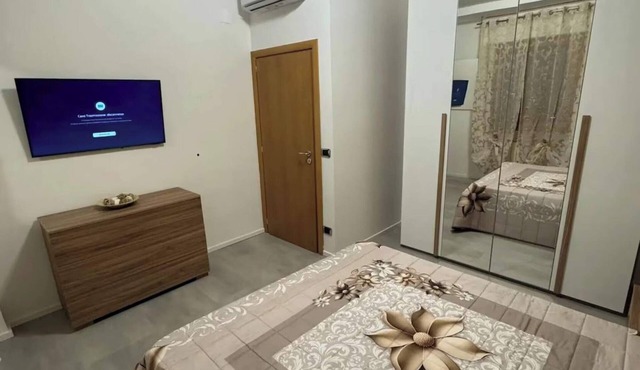 Silver Apartment