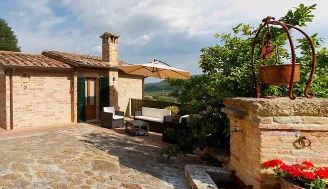 Single house in an exclusive place to spend a relaxing holiday in Tuscany
