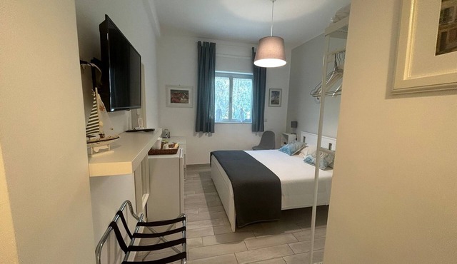 SoleeMare Barletta: Double Room with Furnished Outdoor Area