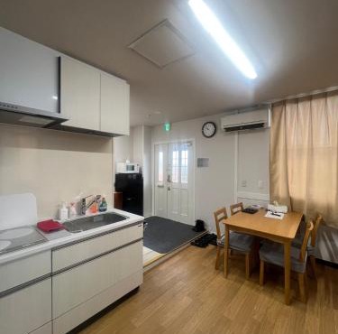 Space Kaihin Makuhari House, Building 3