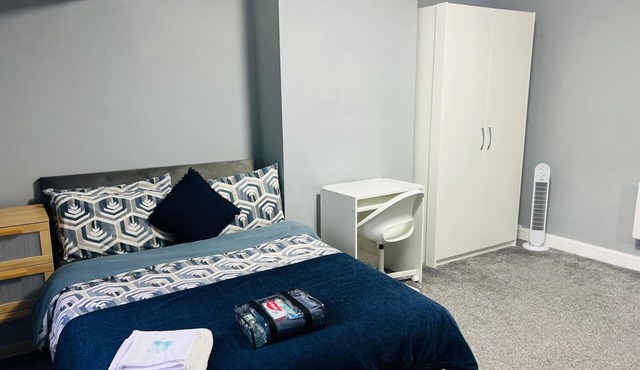 Spacious 3bedroomed house in Greenford close to Central London &Heathrow airport