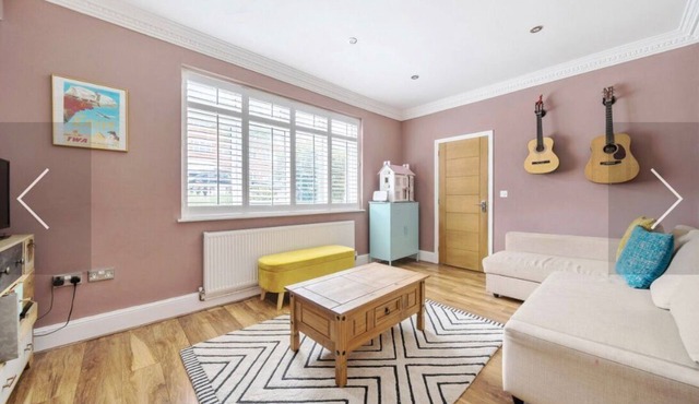 Spacious family Home in leafy South London