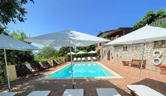 Spoleto Splash : Cisterna/sleeps 2/3/wifi/aircon - beautiful views all around