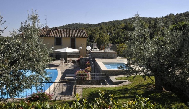 Studio 'Stanzino degli Attrezzi del Griccia' with Pool, Wi-Fi & Air Conditioning