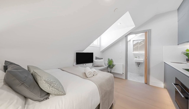 Studio 19 @ OneStay Maida Vale