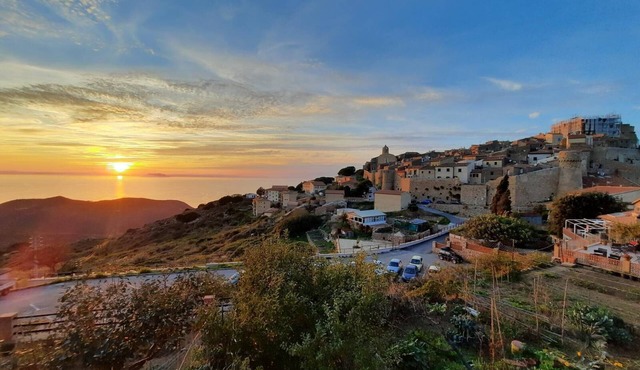 Studio apartment in Giglio Castello