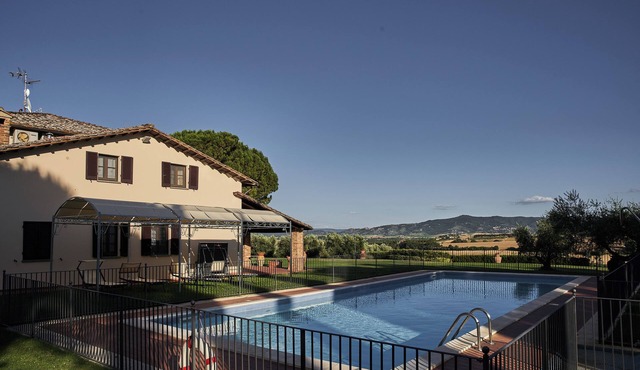 Stunning villa with private pool near Castiglione del Lago
