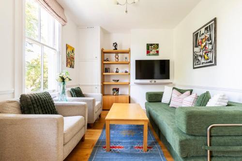 Stylish Earls Court Retreat