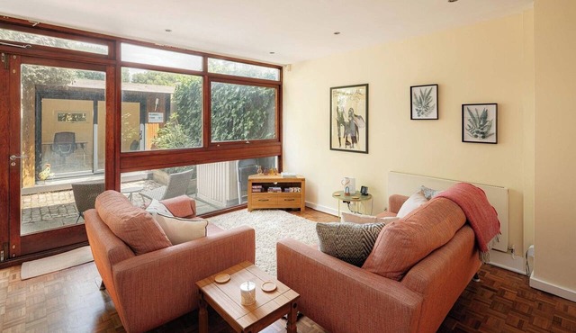 Stylish Wimbledon Home with Garden Study