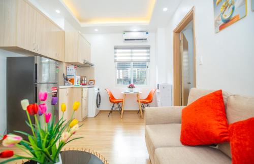 Sumitomo 11 Apartment - No 5 lane 39 Linh Lang street