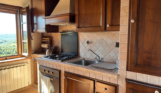 Tana Nerli – Historic Country Retreat Blending Comfort and Design