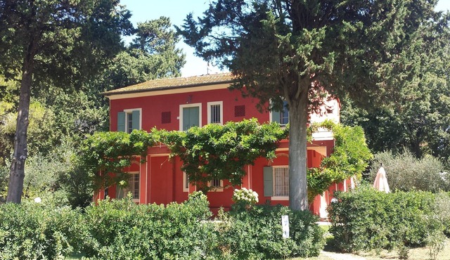 TENUTA LA VALLE - 16 POSTI IN TOSCANA