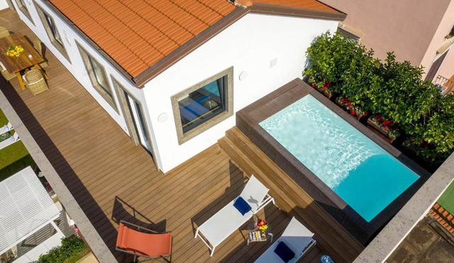 The Ivy Villa