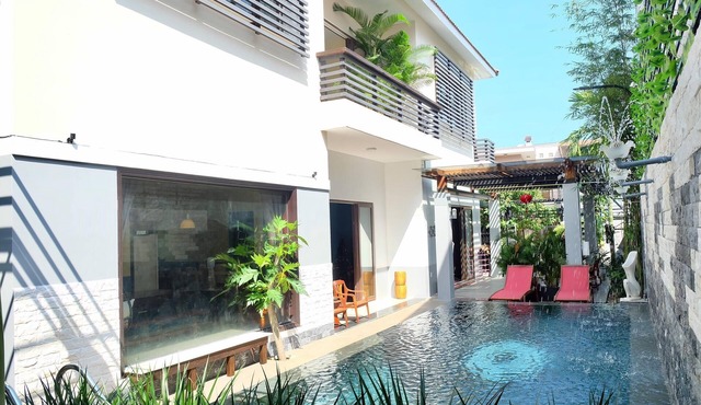 Three bedrooms with private pool in Hoi An
