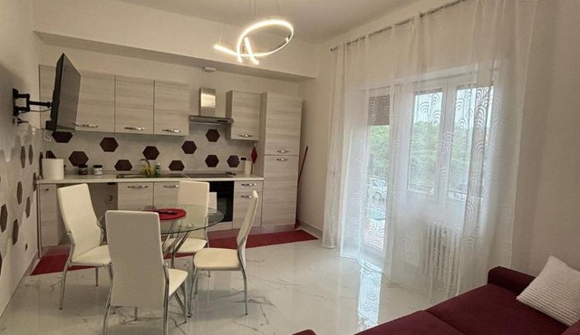 Tiburtina Flats