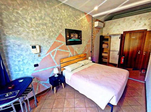 Top Apartments Roma 1 Metro A Free Parking