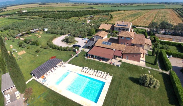Tuscan Stay w/Jacuzzi