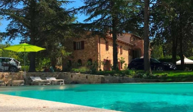 TUSCANY HOLIDAYS