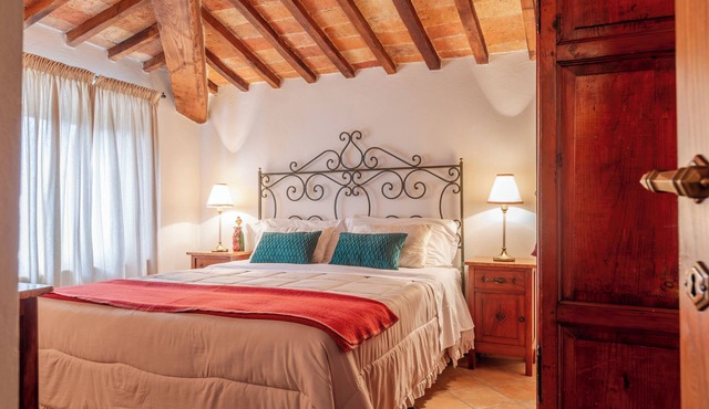 TUSCANY TO LOVE