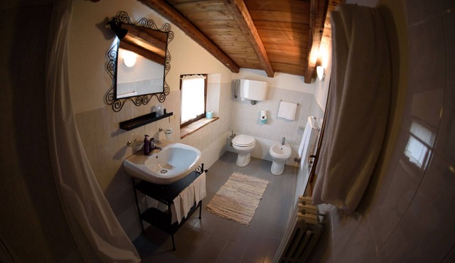 Two-room apartment 8 Borgo Fattoria Tenuta il Santo Monticiano Siena