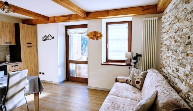 TWO-ROOM APARTMENT IN THE HEART OF THE FIEMME VALLEY.