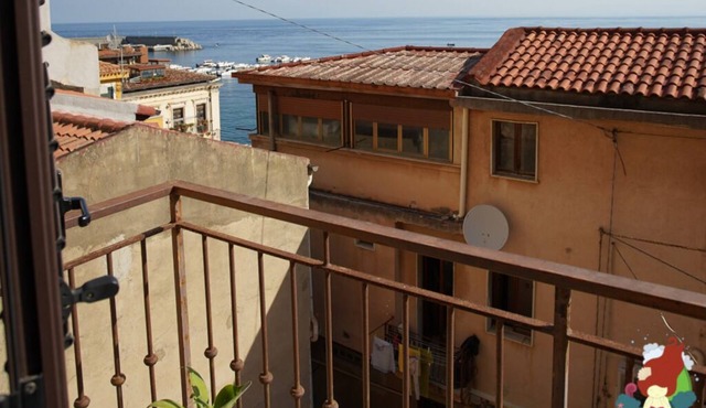 Two-room apartment with Sea View - Chianalea di Scilla