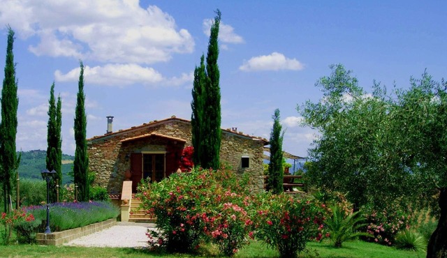 Vacation apartment in Tuscan stone house with panoramic pool and air conditioning