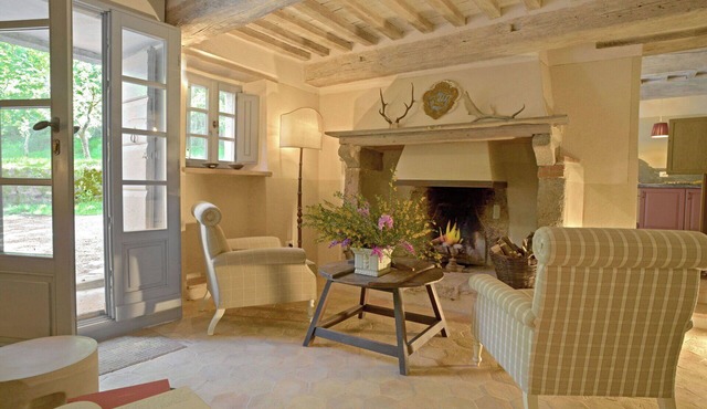 Vacation Home in Vivo D'orcia with 3 bedrooms sleeps 5