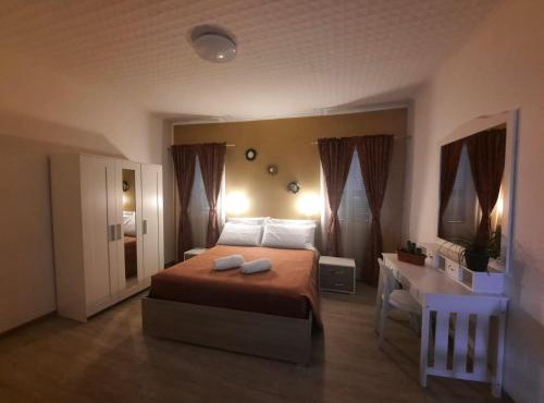 Viccinella House