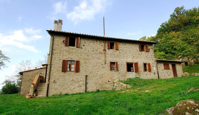 View of Monte Amiata for 3 guests Agriturismo La Piaggia - Vivo d'Orcia