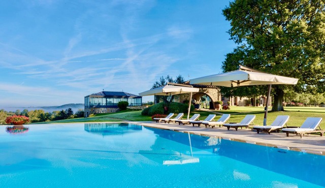 VILLA ALTERA - Six Bedroom Villa, Sleeps 12