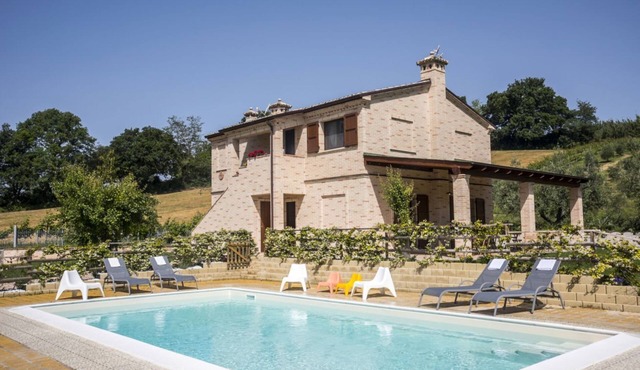 Villa Aurora - Osimo, new villa with swimming pool