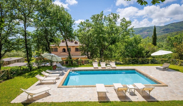Villa Cresci with pool Tuscan villa with pool near Sassetta thermal baths