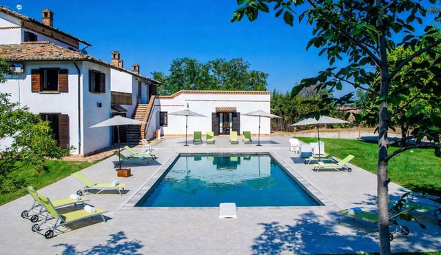 Villa Denise – Cozy Winter Escape with Fireplace in Abruzzo near Teramo