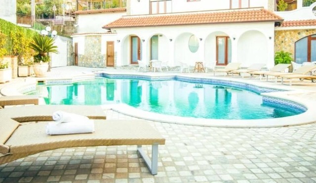 Villa Donna Carmela