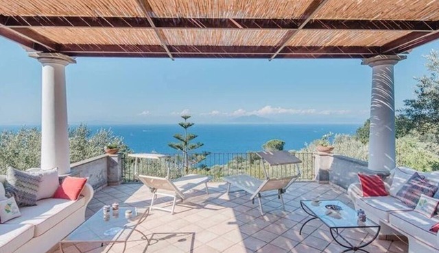 Villa Elena, terrace with stunning views of Ischia, Gulf of Naples and Vesuvius