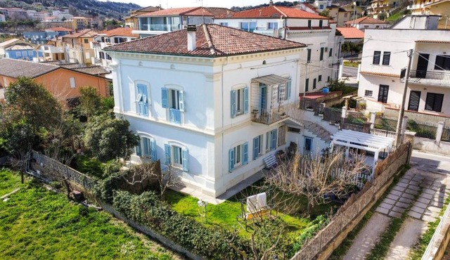 Villa Gelsomini