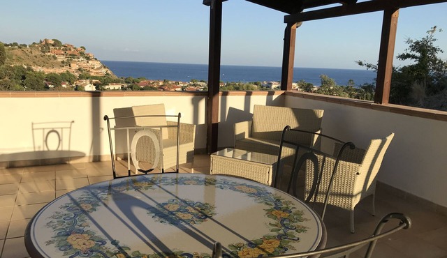 Villa Gio & Mar. Independent penthouse.