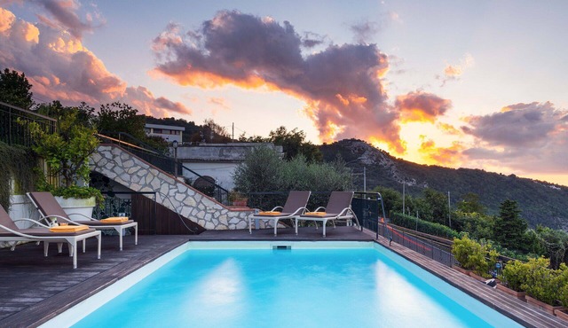 Villa in Colli Di Fontanelle with 3 bedrooms sleeps 6